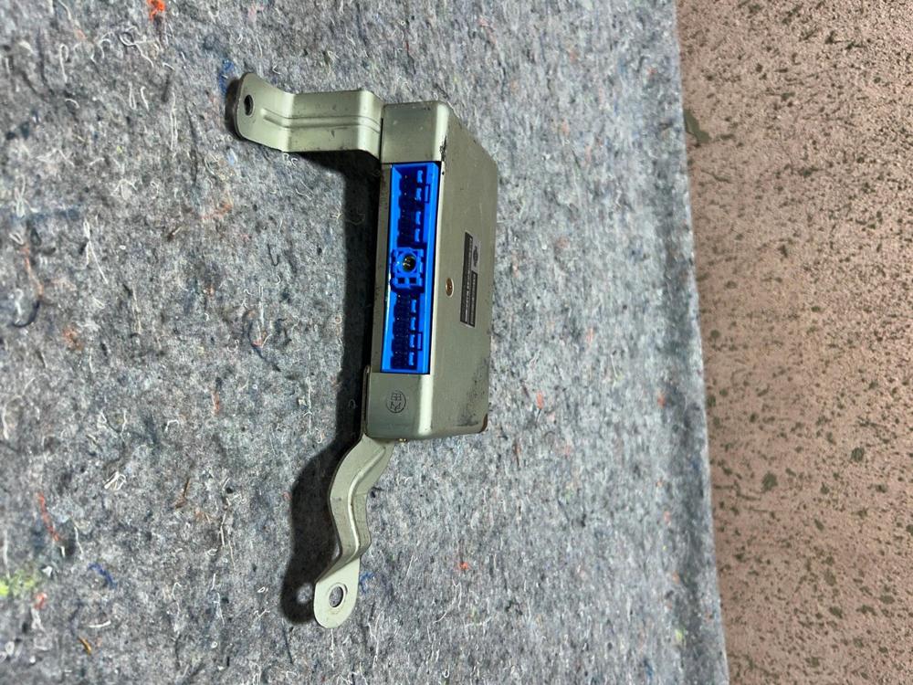 94-96 Infiniti G20 Chassis ECM Transmission Left Hand Kick Panel 3793986 – photo 2