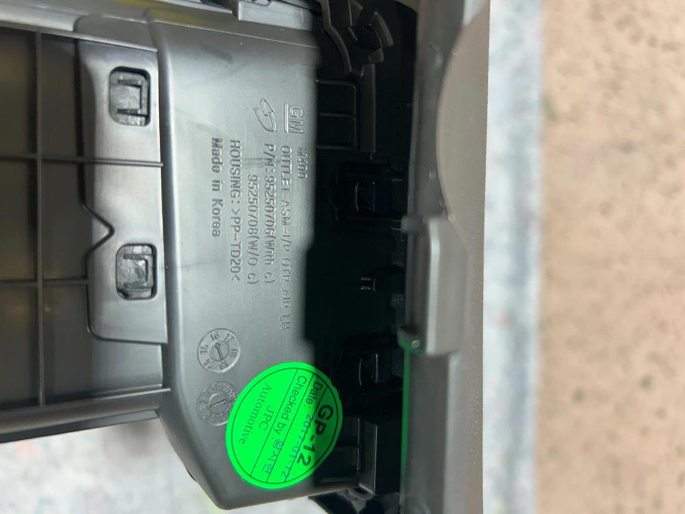 2021 Chevrolet Spark Dashboard Dash Air Vent Driver Left LH OEM – photo 2