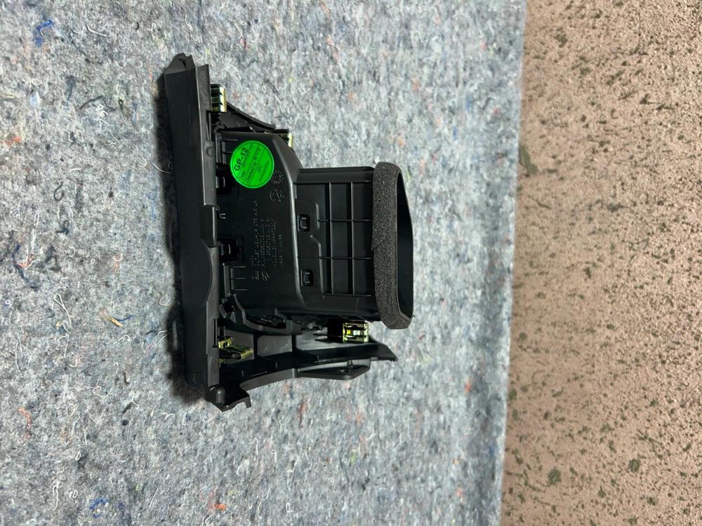 2021 Chevrolet Spark Dashboard Dash Air Vent Driver Left LH OEM – photo 4