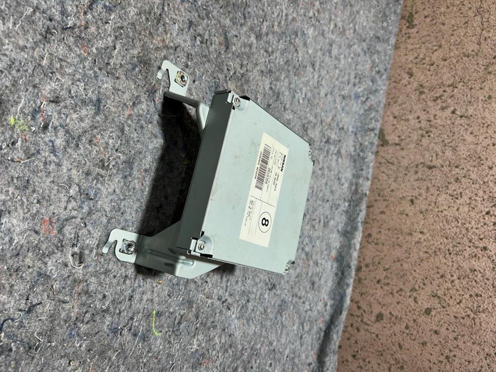 14-18 Infinti Q50 Camera Control Controller Module OEM 284A1-4GA1A 284A14GA1A – photo 3