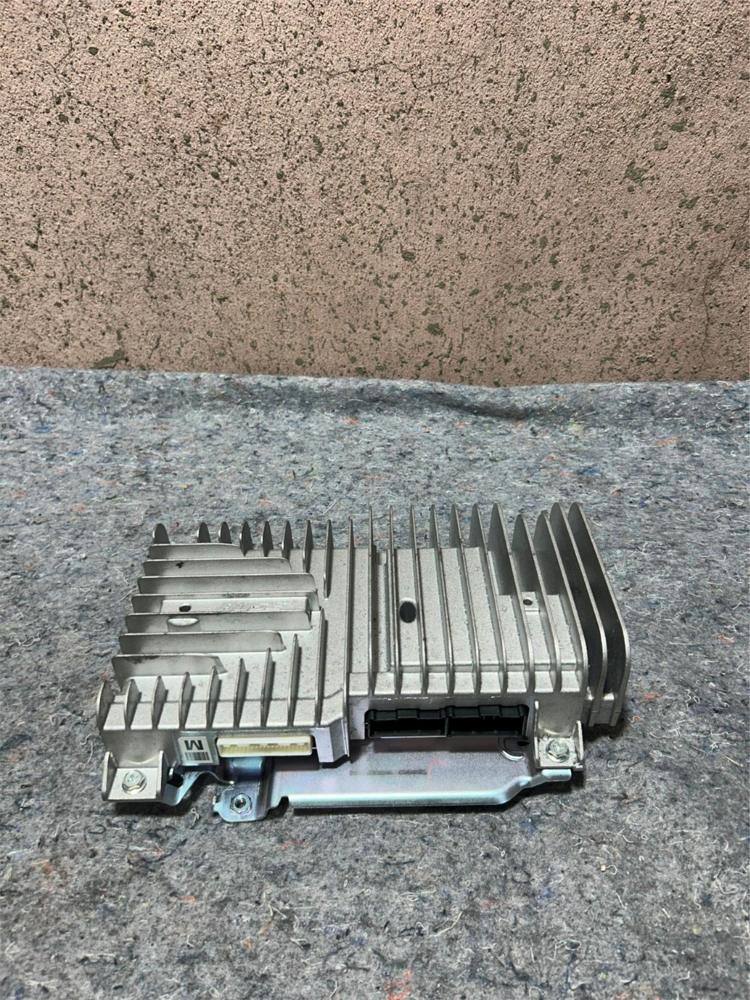 2014-2019 Infiniti Q50 Hyb OEM Bose Audio Amp Amplifier 283008 0020REV03 – photo 1