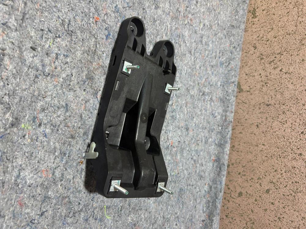 2013-2016 Ford Fusion Center Console Shift Shifter Mount Bracket Support OEM – photo 3