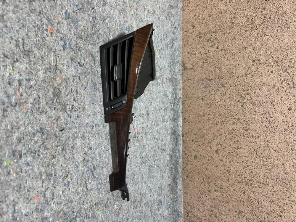 2015 Infiniti Q50 Right Passenger Side Dash Air Vent Trim 687504GA0A OEM – photo 3
