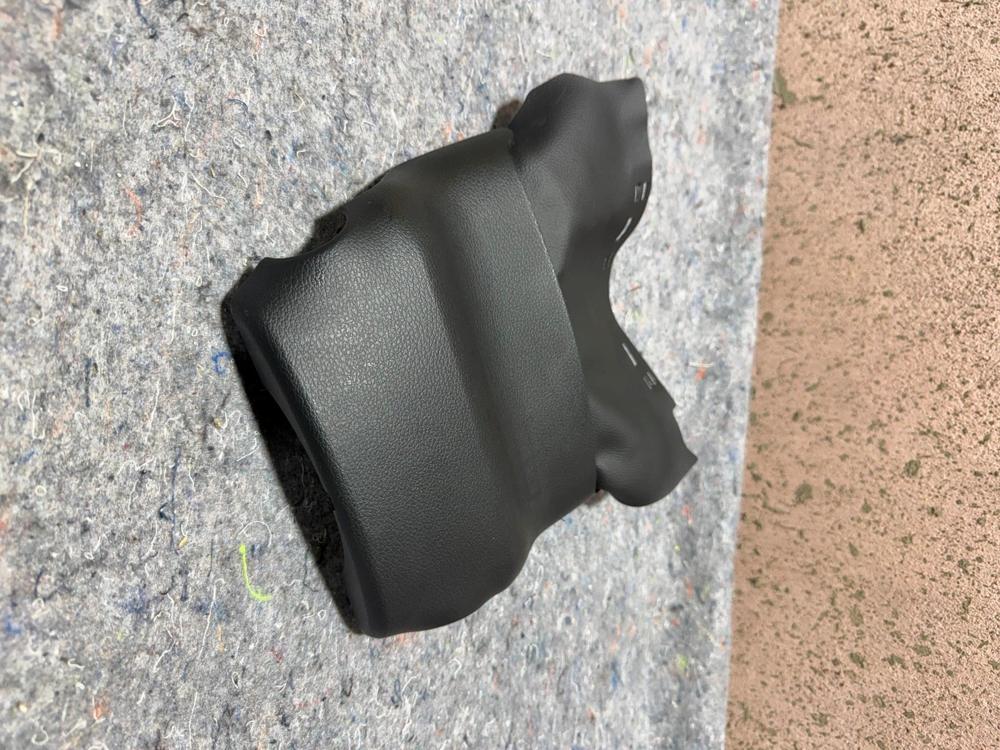 2020-2024 Kia Telluride Steering Column Upper Surround Housing Cover Panel OEM – photo 3