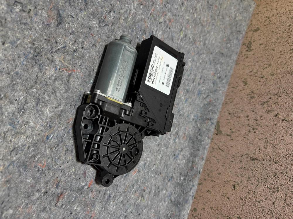 06 07 08 09 10 Bentley Flying Spur Right Passenger Rear Window Motor 3W595704A – photo 3