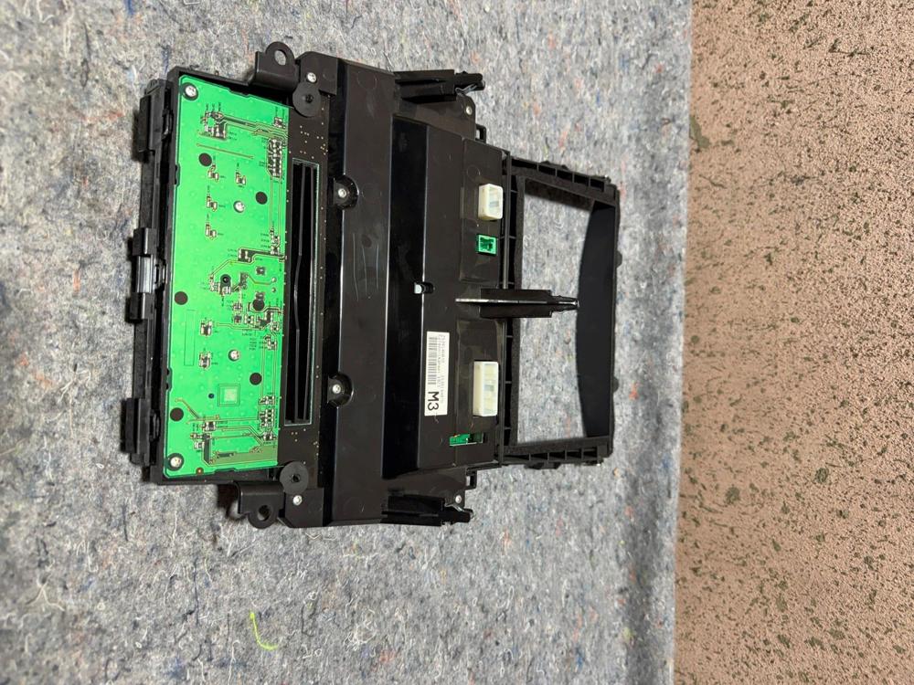 2020-2023 Infiniti Q50 AC Heater Tempurature Control Unit OEM – photo 4