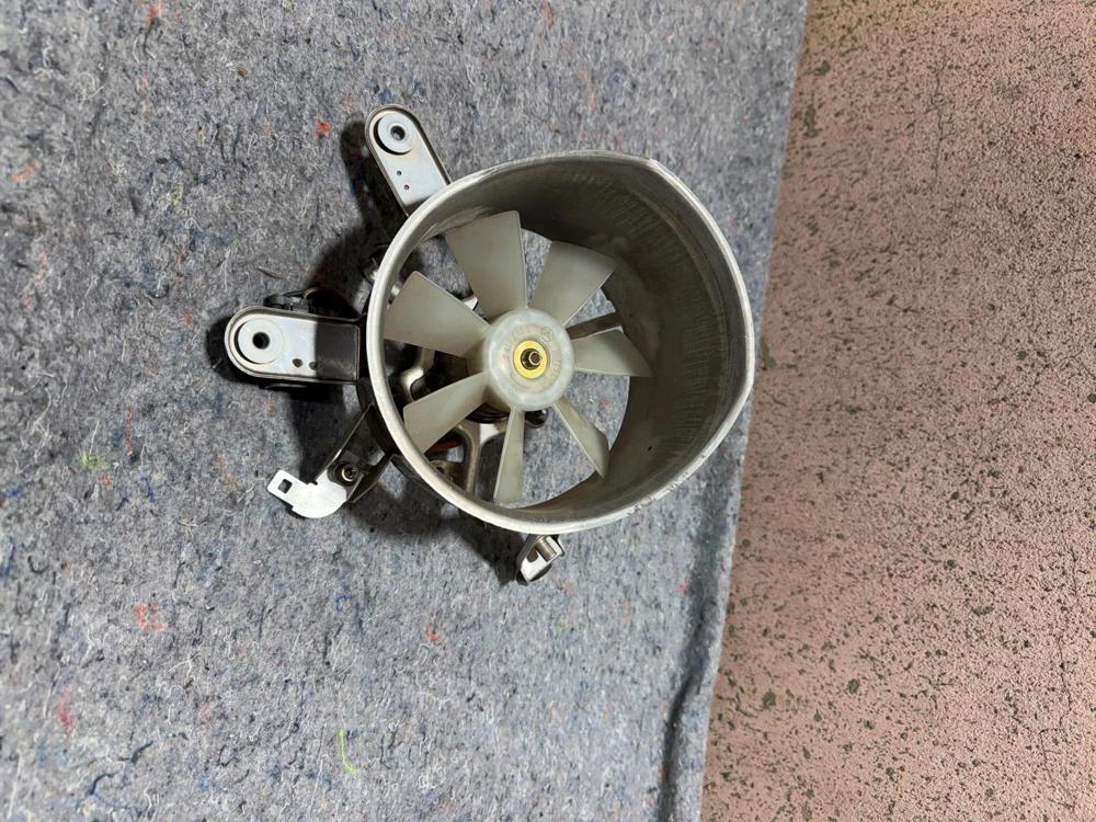 1991-2005 Acura NSX Front Engine Compartment Electric Cooling Motor Fan Assmebly – photo 3