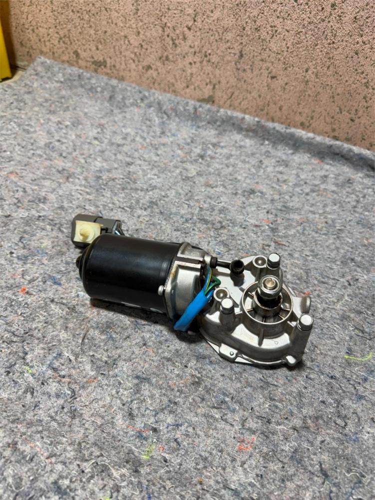 Windshield Wiper Motor 91-05 NSX – photo 1
