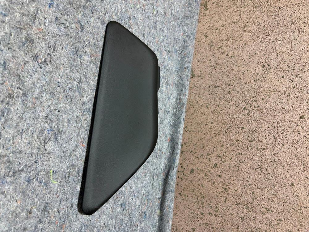 14-17 Maserati Ghibli Front Right Side Center Console Cover Panel Trim OEM – photo 2