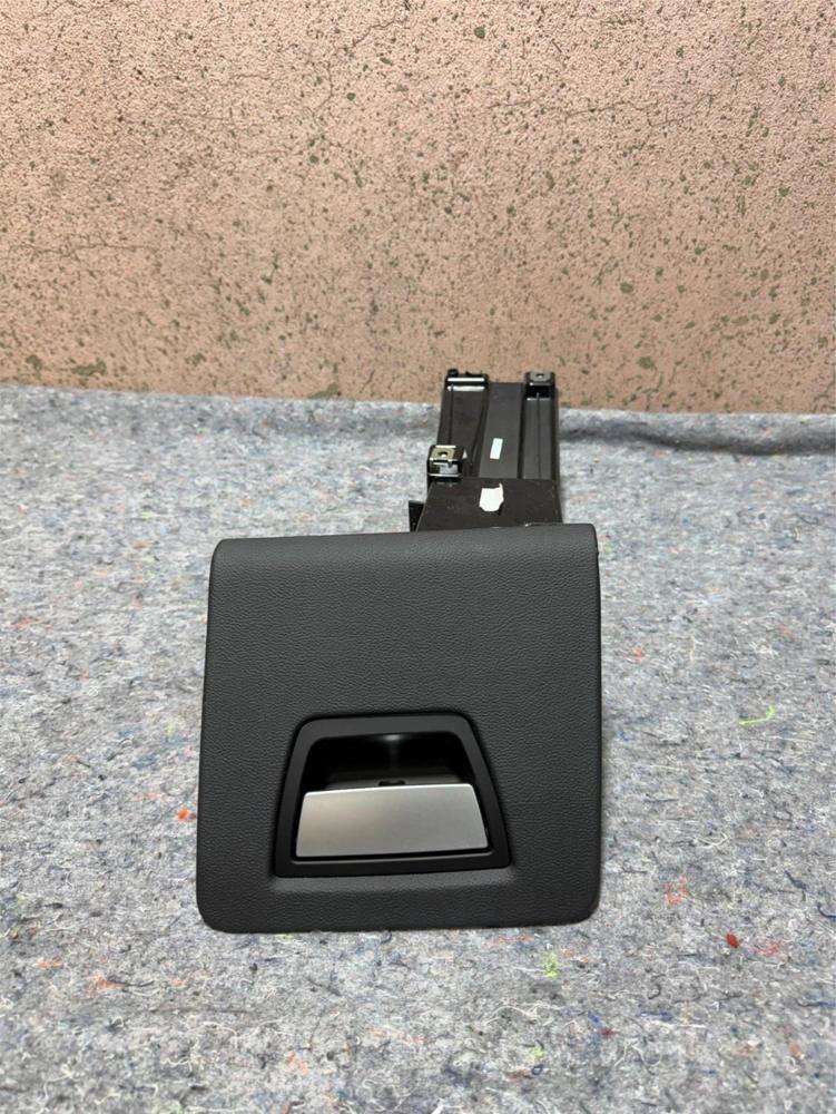 14-19 Maserati Ghibli Front Left Dash Glove Storage Campartment Box OEM AK240284 – photo 1