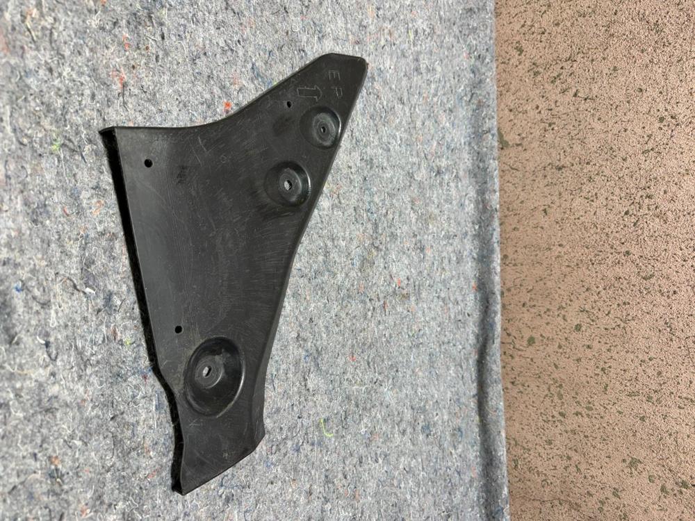 2014-2024 Infiniti Q50 Rear Right Tunnel Stay Bracket Cover OEM 748181MA0A – photo 4