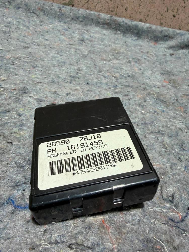 1993-1996 Infiniti G20 Theft Locking Module 16191459 – photo 1