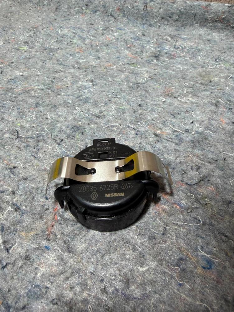14-22 Infiniti Q50 Windshield Rain Solar Light Sensor OEM 6PW010932 – photo 1