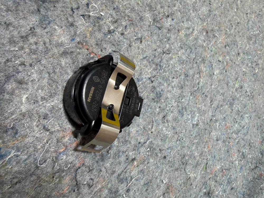14-22 Infiniti Q50 Windshield Rain Solar Light Sensor OEM 6PW010932 – photo 2