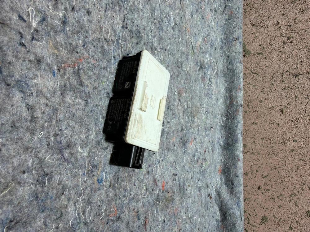 2016-2024 Infiniti Q50 Keyless Theft Locking Control Module OEM 285954GR0A – photo 3