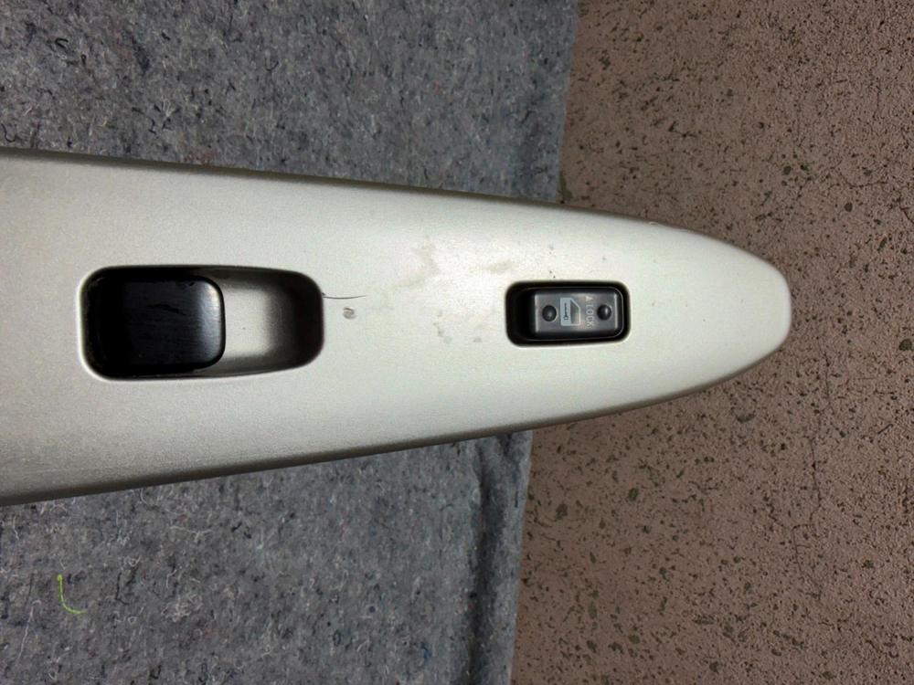 2001-2005 Lexus IS300 Right Passenger OEM Side Front Maseter Switch 74232-53030 – photo 2