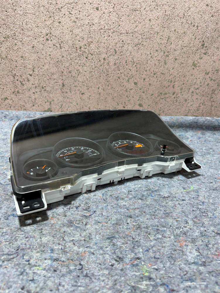 2015-2016 Jeep Patriot Speedometer Gauge Cluster OEM – photo 1