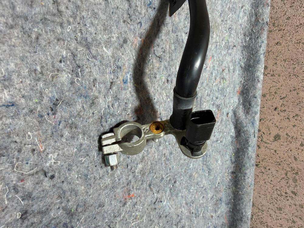 2003-2011 Bentley Continental GT Rear Right Negative Battery Cable Wire OEM – photo 2