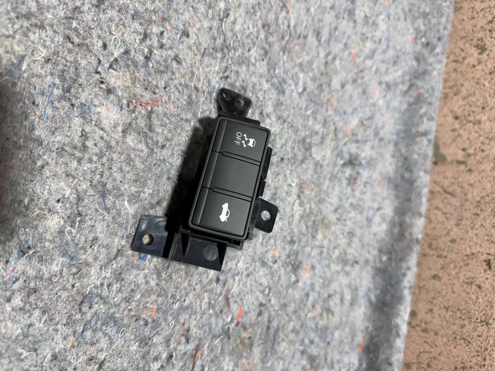 17-24 Infiniti Q50 Switch Control Traction Off Trunk Tailgate Opener Lock OEM – photo 2