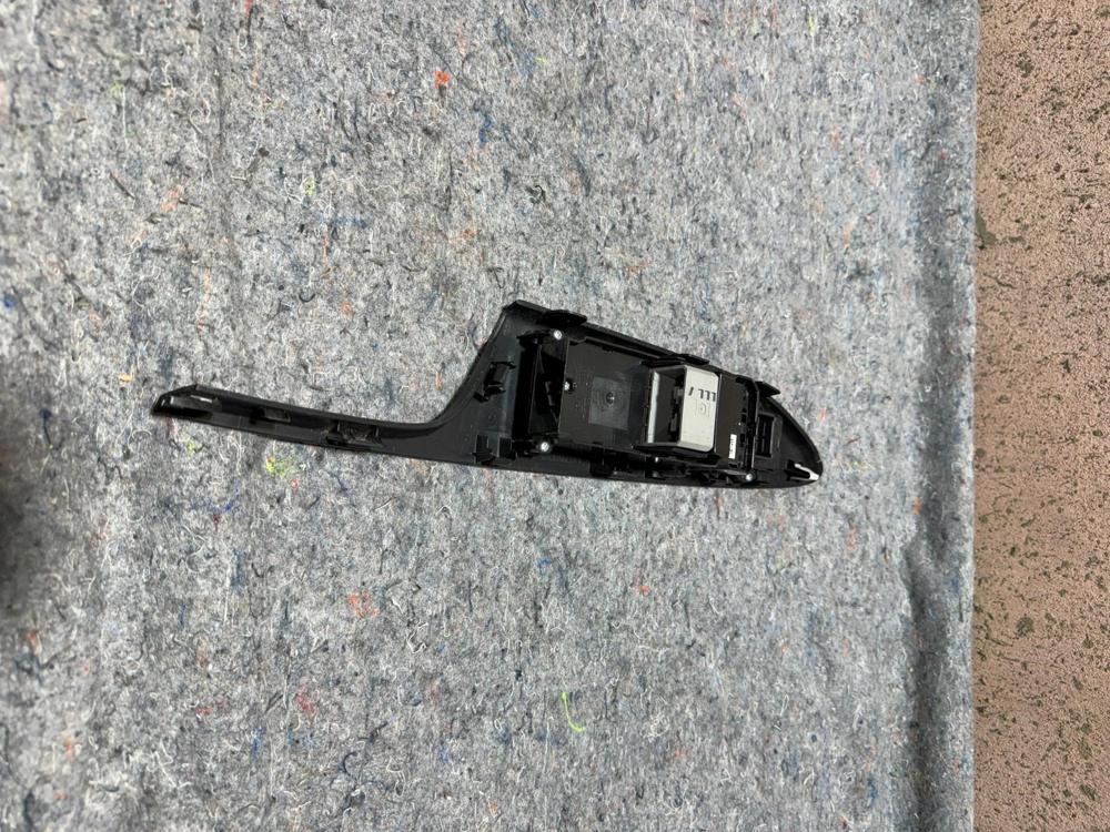 2013-2017 Honda Accord Maseter Power Window Swtich Trim Cover 83591-T2A-A010-M1 – photo 2