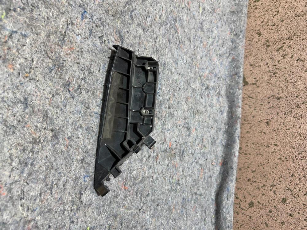 14-22 Infiniti Q50 Front Right RH Pass Side Front Bumper Stiffener Bracket OEM – photo 2