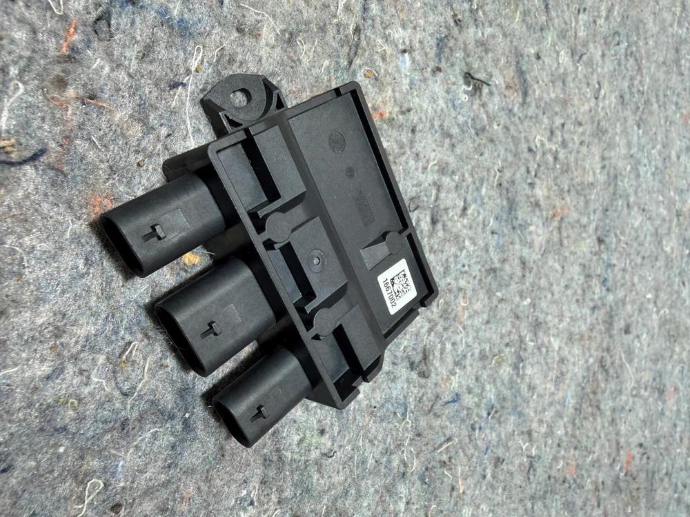 2011-2015 BMW F44 F32 F10 F06 G11 X1 X2 X3 X4 X6 X7 Smart Opener Module OEM – photo 4