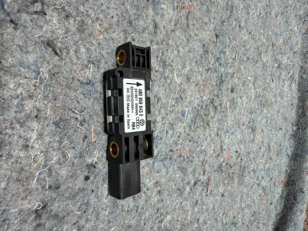 03-10 Porsche Cayenne S Left Rear Sensor Module Unit OEM 4B0959643E – photo 3