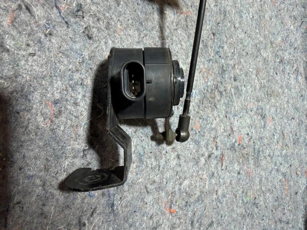 04-09 Cadillac Xlr OEM Rear Right Passenger Height Sensor Altitude – photo 4