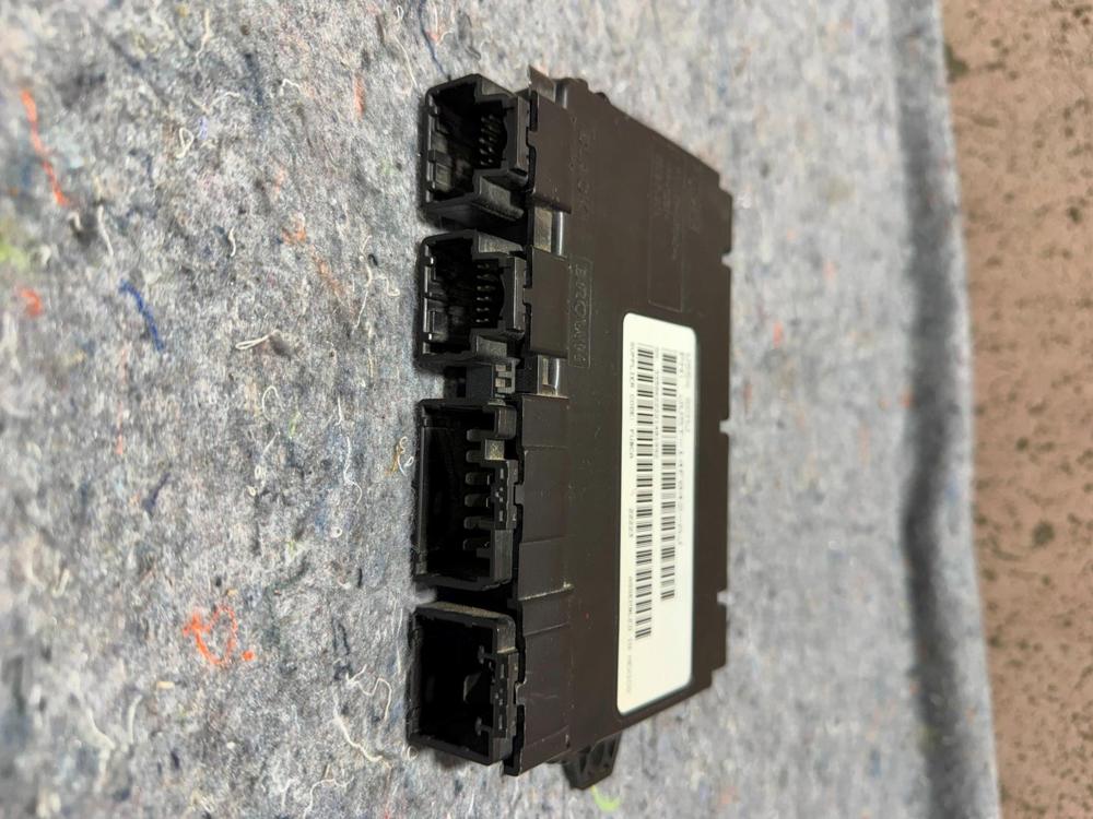 2018-2024 Ford Ecpedition Power Folding Seat Control Module Ome JU5T14F042AJ – photo 2