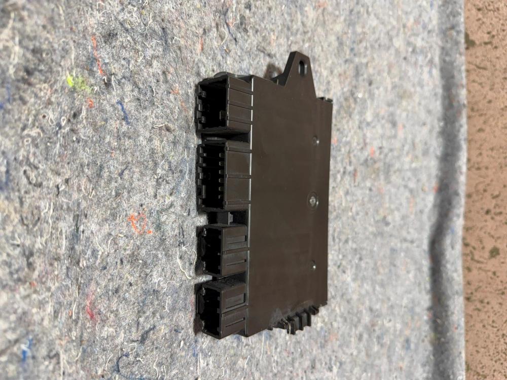 2018-2024 Ford Ecpedition Power Folding Seat Control Module Ome JU5T14F042AJ – photo 3