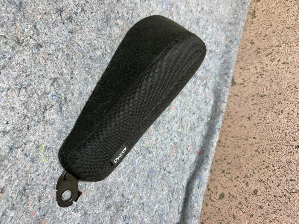 16-22 Spark Driver Left Rear Seat *cover* 2011553 – photo 3