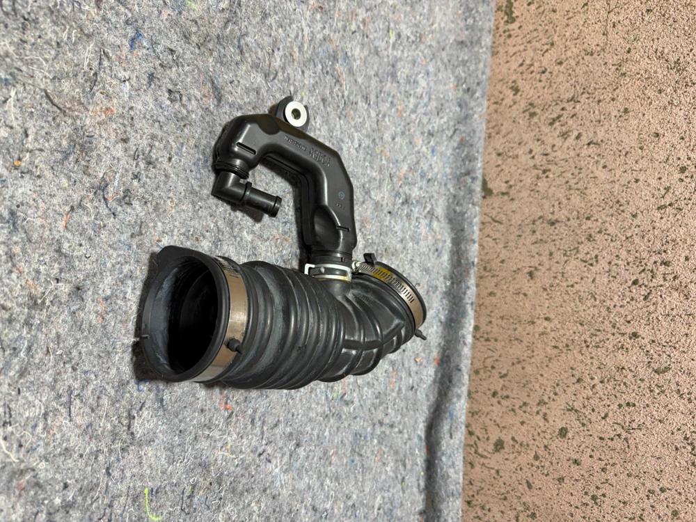 14-15 Infiniti Q50 Right Passenger Side Air Intake Hose Tube 16576-4GB0A 3.7L – photo 2