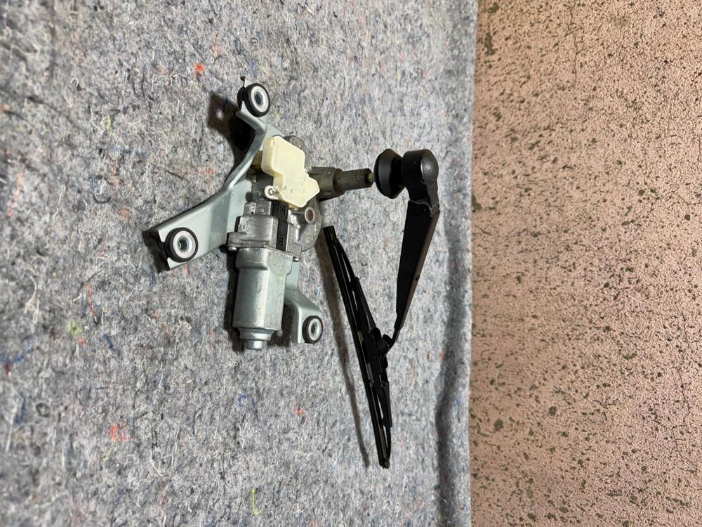 2007-2012 Dodge Caliber Patriot Compass Rear Windshield Wiper Motor 05116146AC – photo 3