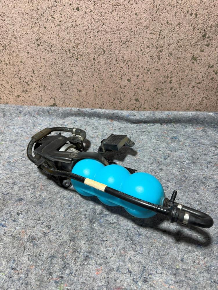 2003-2012 Bentley Continental GT Gtc Flying Spur Vacuum Assembly Tested OEM – photo 1