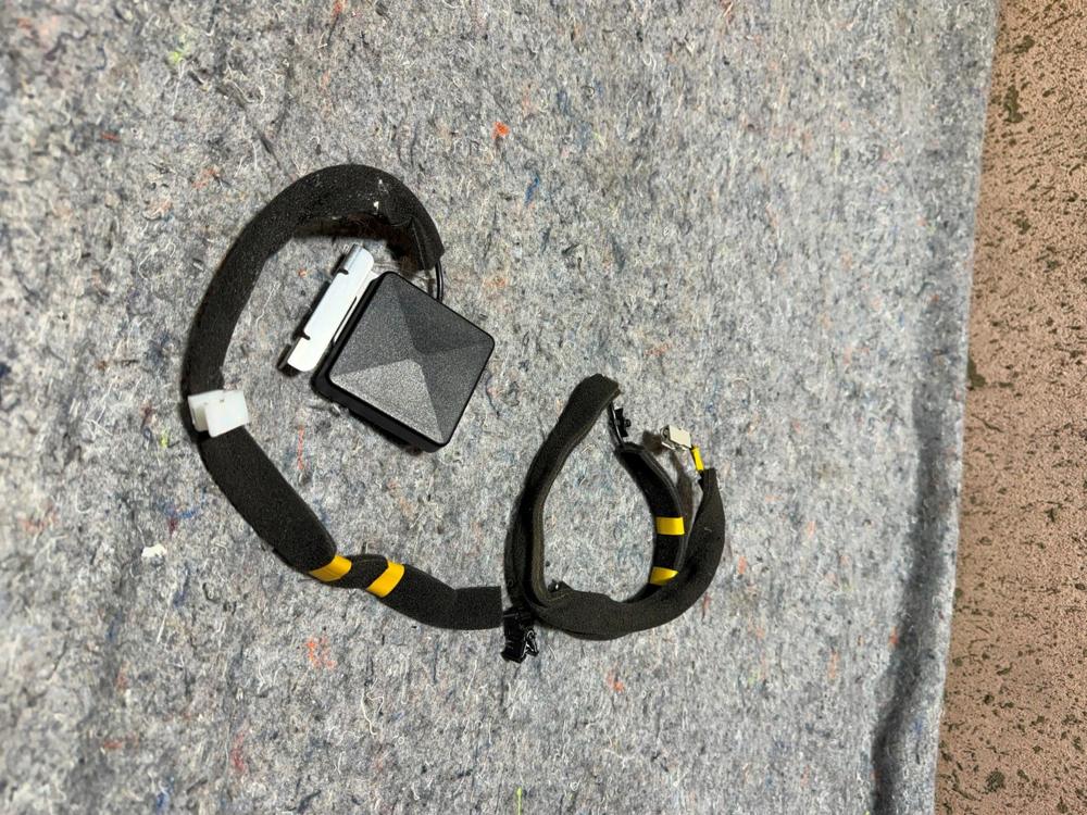 2014-2018 Infiniti Q50 OEM Dcm Communication Control Unit Module 282124HB0A – photo 2
