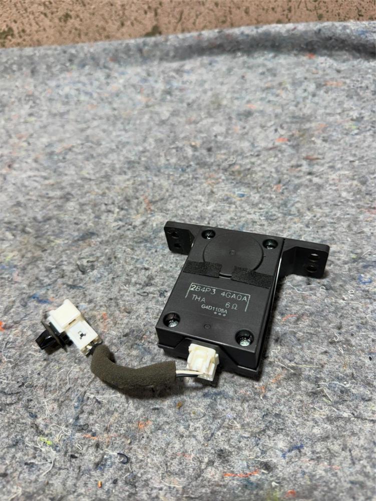 2014-2018 Infiniti Q50 OEM Front Dash Warning Speaker Assembly 284034GA0A – photo 1