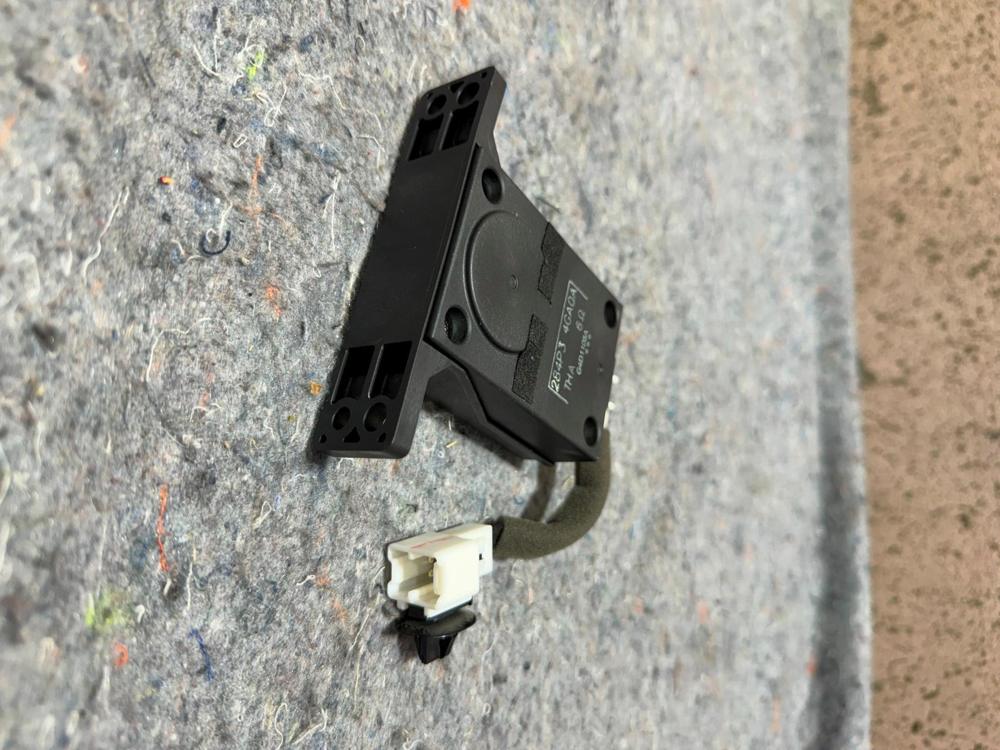 2014-2018 Infiniti Q50 OEM Front Dash Warning Speaker Assembly 284034GA0A – photo 4