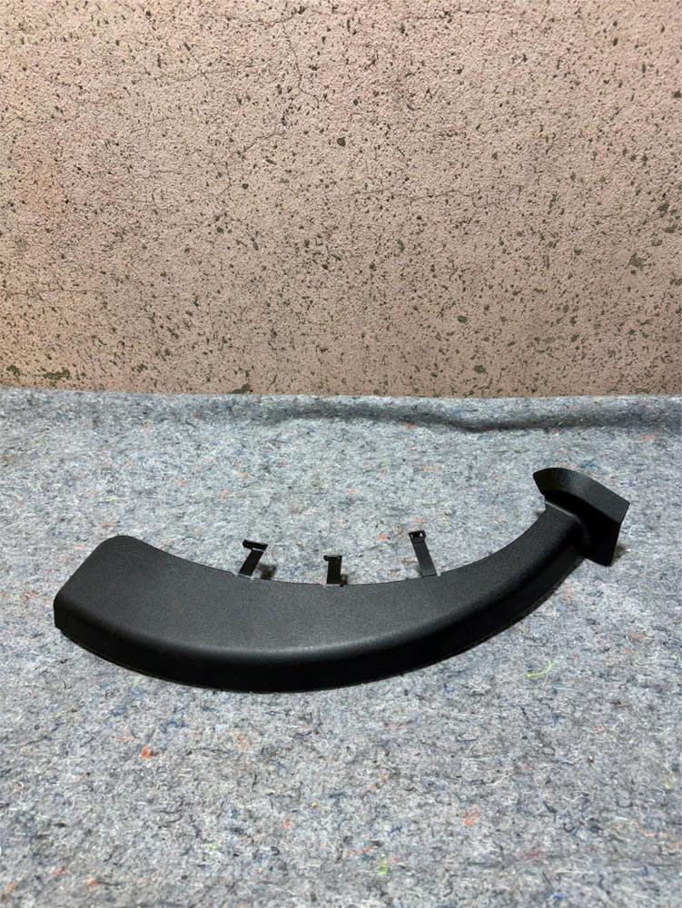 2014-2020 Maserati Ghibli Rear Left Trunk Hinge Cover Trim Panel LH 670014502 – photo 1