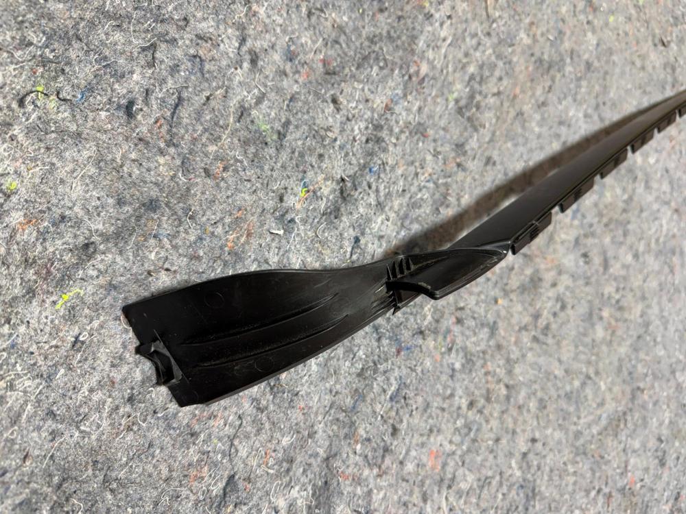 2020-2024 Kia Telluride Front Left Windshield a Pillar Reveal Molding Trim OEM – photo 2