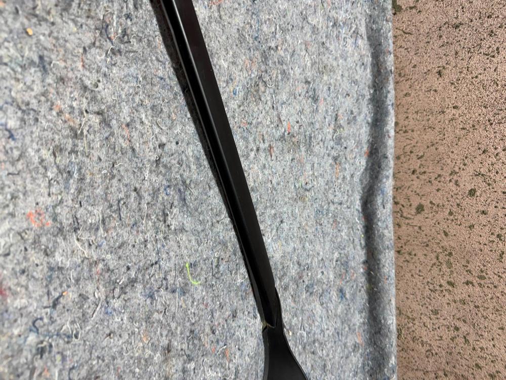 2020-2024 Kia Telluride Front Left Windshield a Pillar Reveal Molding Trim OEM – photo 4