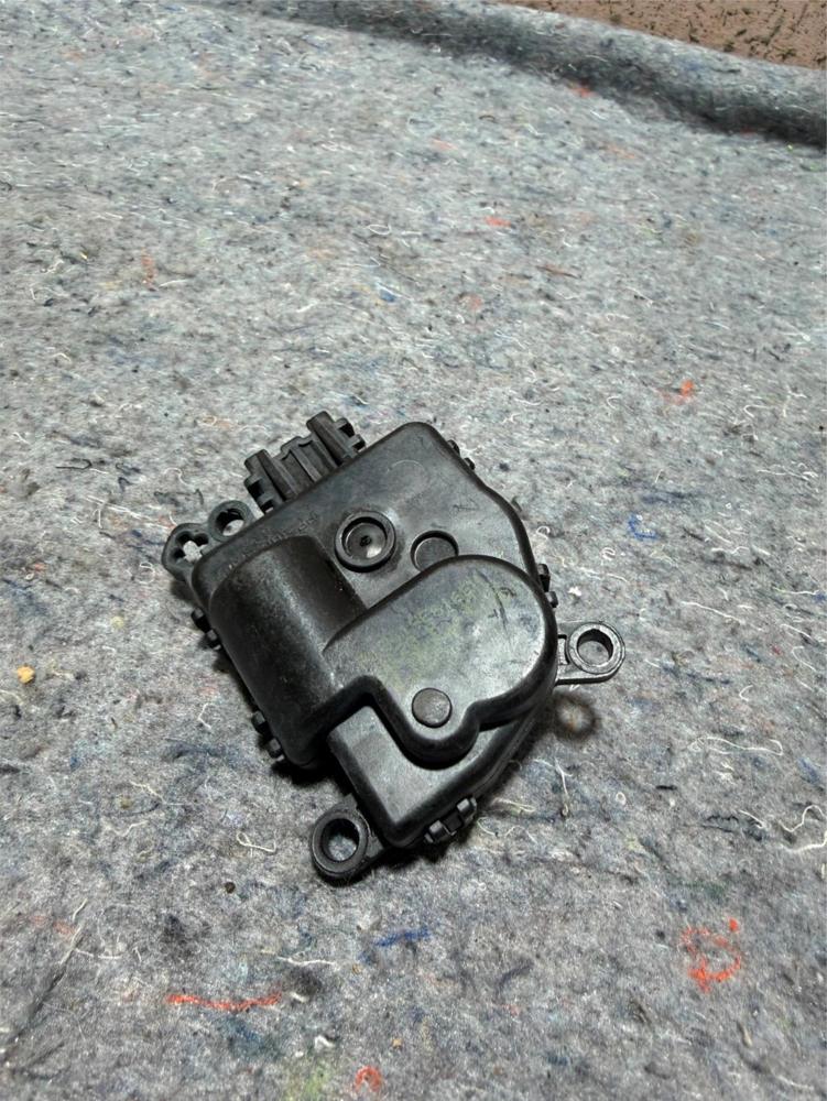 2009-2014 Ford F150 Blend Door Motor Actuator AL8419E616EA AL8419E616 OEM – photo 1