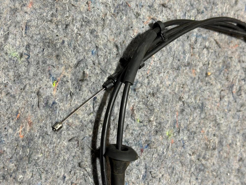Ford Mustang GT 2015-2023 OEM Hood Bonnet Release Cable Opener – photo 4