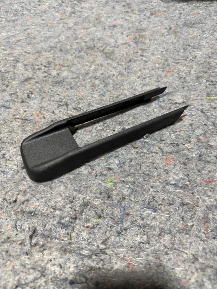 17-22 Infiniti Q50 Q60 Rear Cover Seat Track End Inner Cover Cap OEM 875094HA0A – photo 1