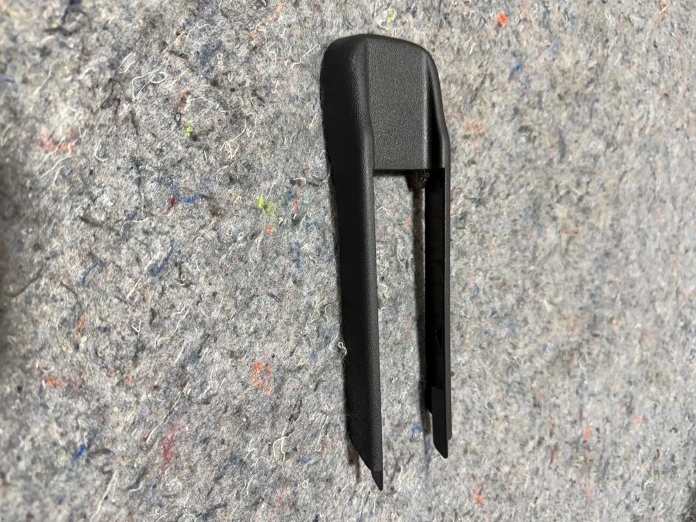 17-22 Infiniti Q50 Q60 Rear Cover Seat Track End Inner Cover Cap OEM 875094HA0A – photo 2