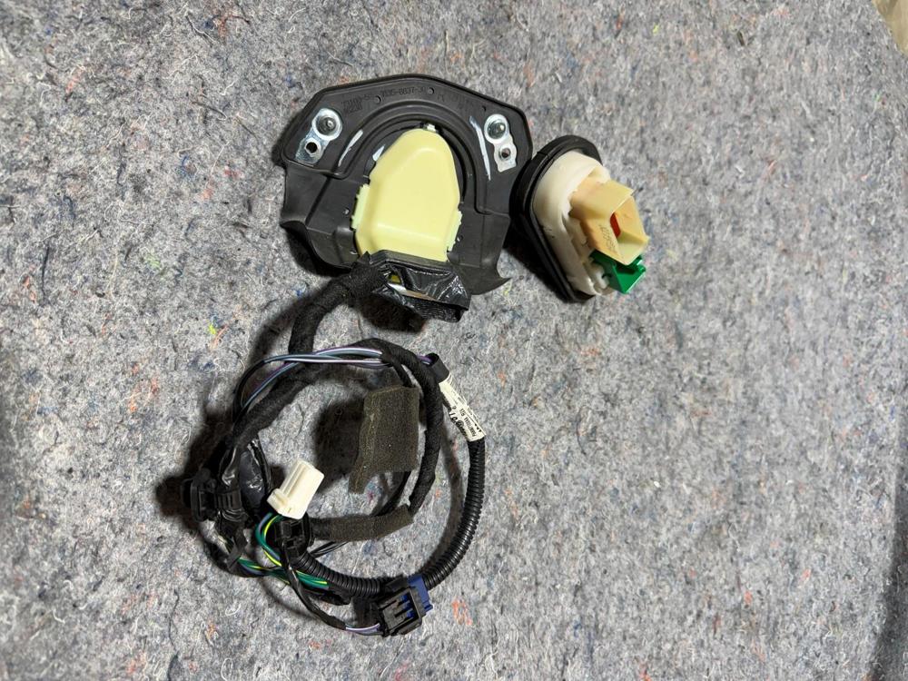 2014 Jeep Patriot Sport Front Passenger Right RH Door Harness Wiring Wire R 14 – photo 2
