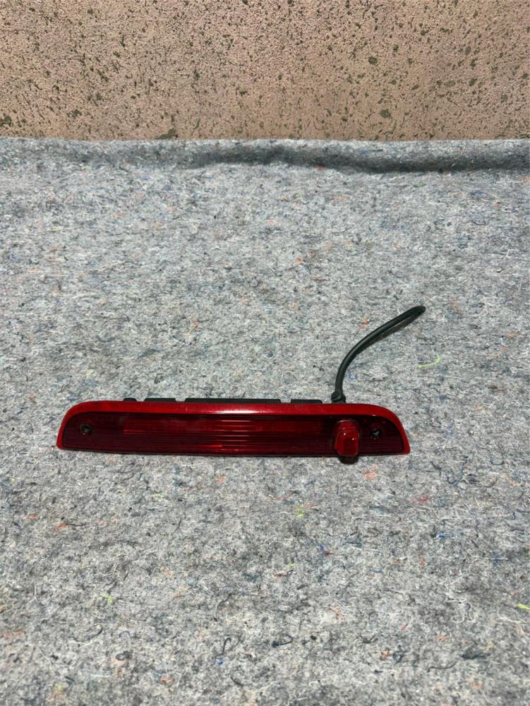 2009 Jeep Patriot High Mounted Stop Lamp 3RD Brake Light Lamp OEM – photo 1