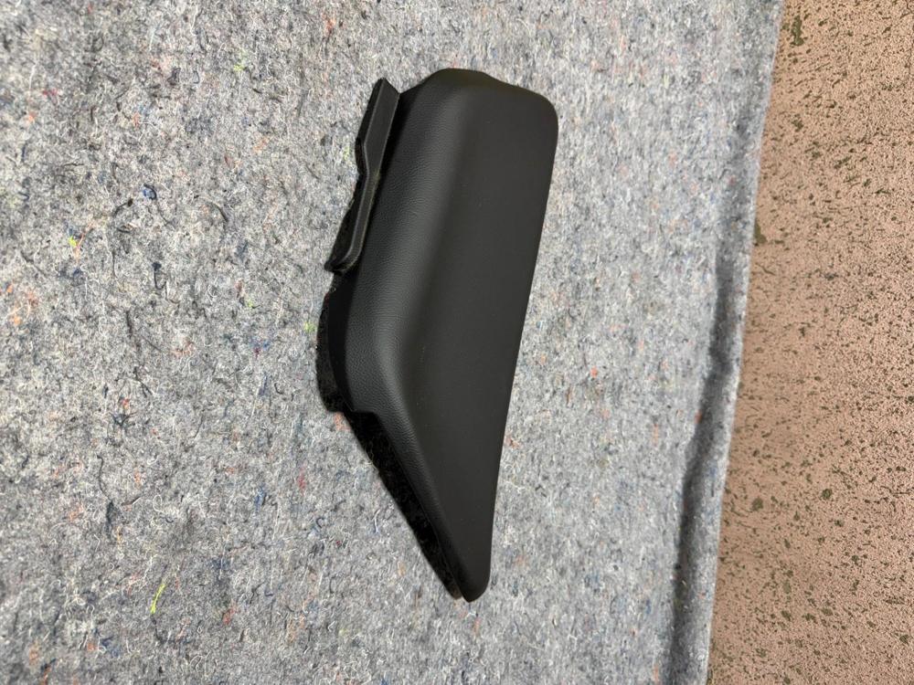 14-17 Maserati Ghibli Center Console Right Side Panel Trim FA00AAE36720 OEM – photo 4