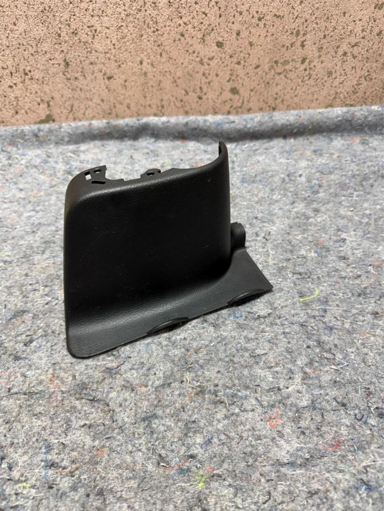Jeep Wrangler Left Cargo Trim Bezel OEM Mopar 1PU19TRMAE 11-18 – photo 1