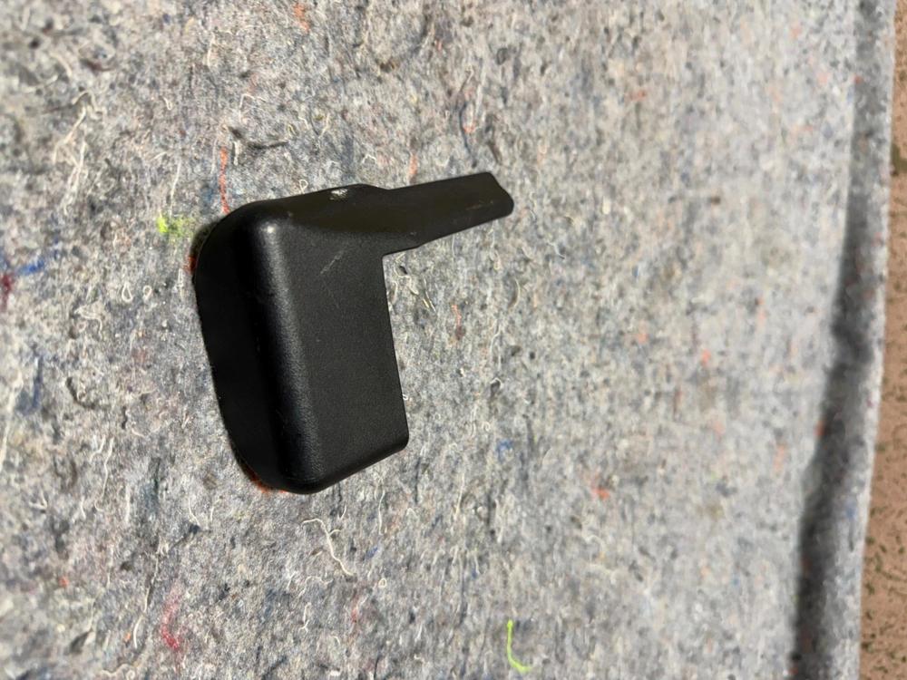 2014-19 Toyota Corolla Front Left Seat Cover Piece OEM – photo 2