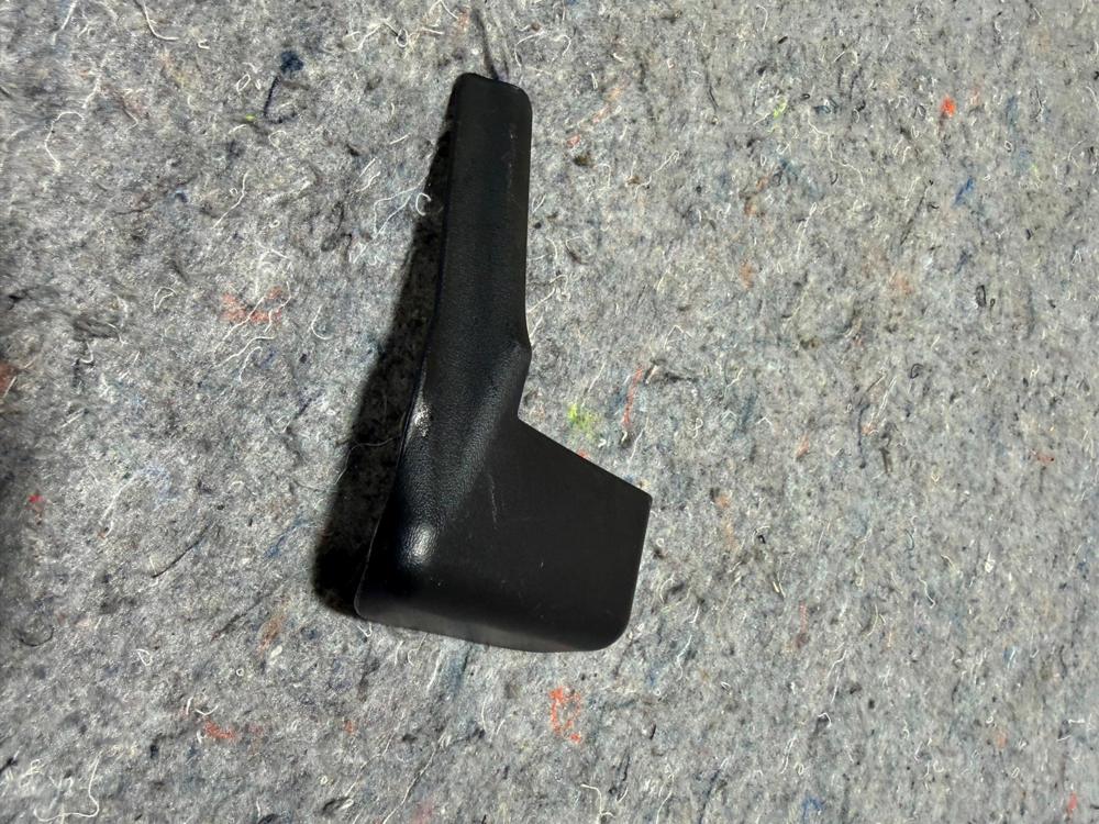 2014-19 Toyota Corolla Front Left Seat Cover Piece OEM – photo 4